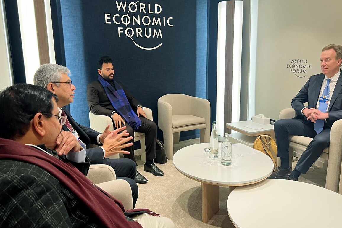 Civil Aviation Minister Ram Mohan Naidu engages global leaders at WEF 2026 in Davos