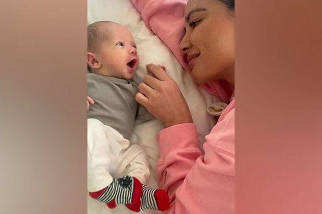 Olivia Munn opens up about breastfeeding struggle in latest post