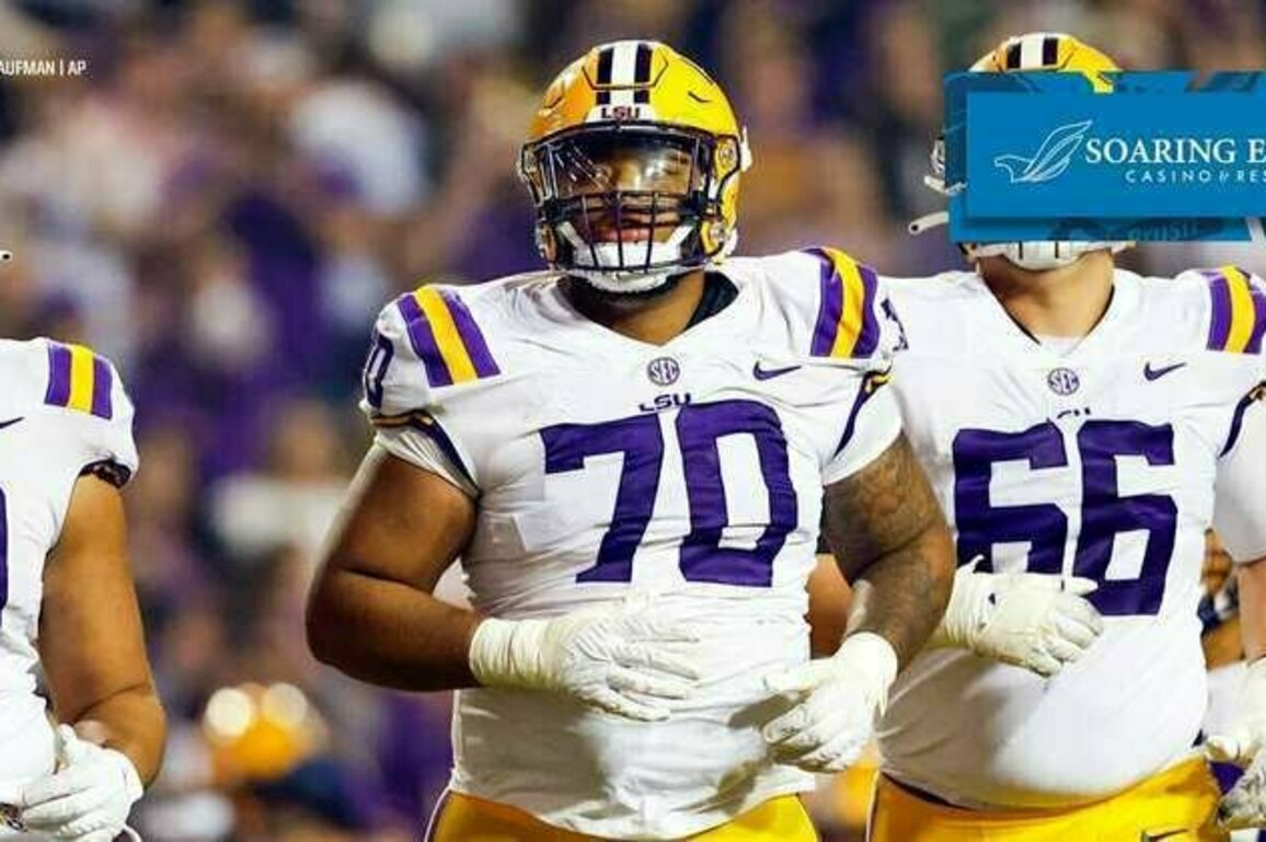 A CLOSER LOOK: Offensive lineman Miles Frazier