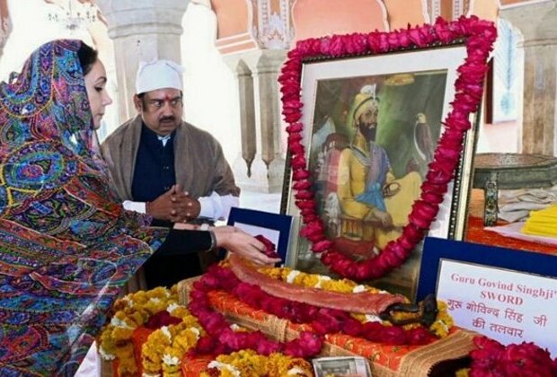 Rajasthan Deputy Chief Minister Diya Kumari pays floral tributes to Guru Gobind Singh on his birth anniversary