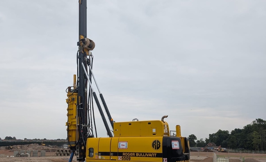 RBL’s new 5509 driven piling rig was utilised on site at the Drakelow development in Burton-on-Trent