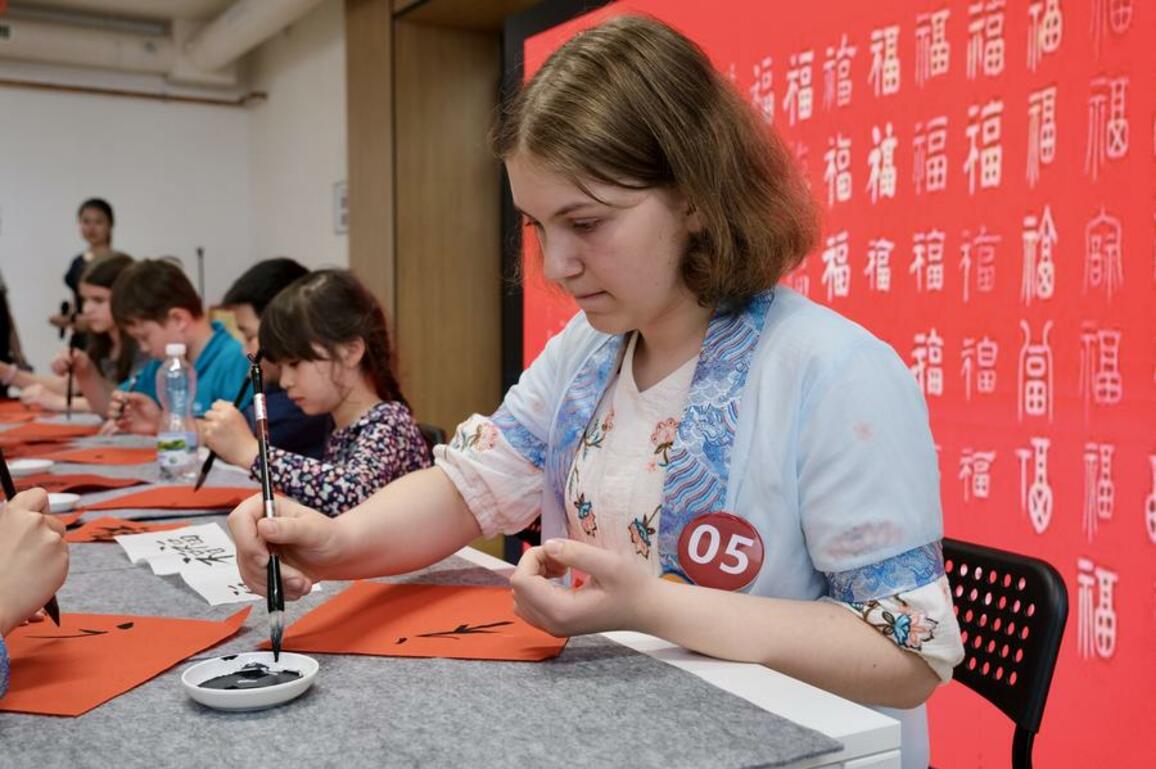 "Chinese Bridge" language contest a bridge of hope, says Czech student
