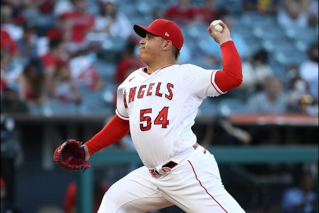 Angels edge Rangers behind Jose Suarez's CG