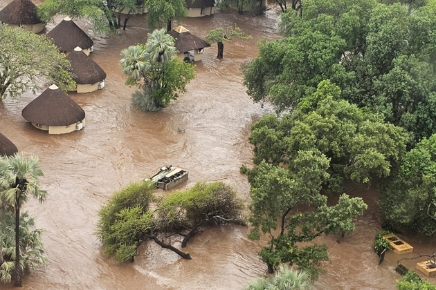 SOUTH AFRICA-KRUGER NATIONAL PARK-FLOODS