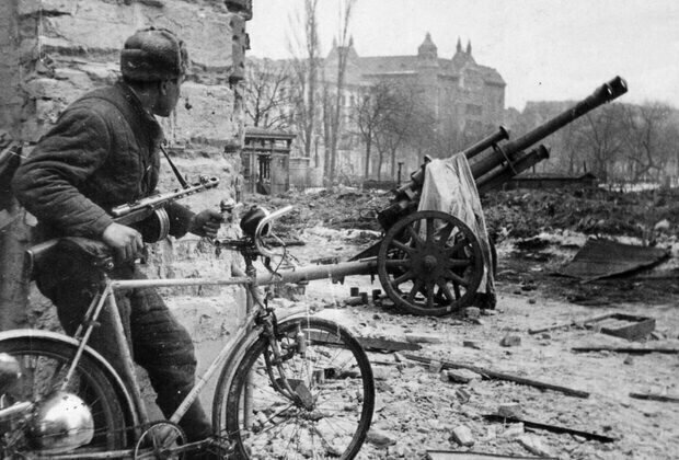 Budapest 1945: The Broken Heart Of Europe