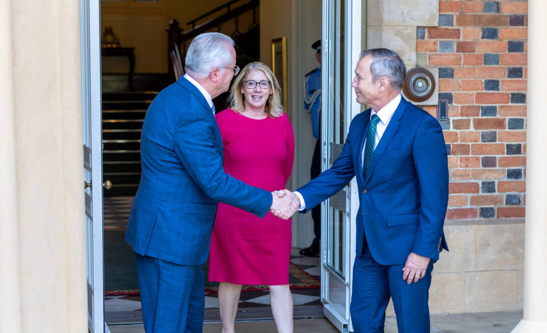 WA treasurer Rita Saffioti (centre).
