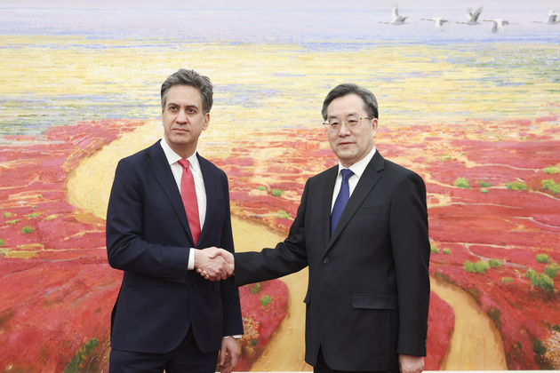 CHINA-BEIJING-DING XUEXIANG-UK-ED MILIBAND-MEETING (CN)