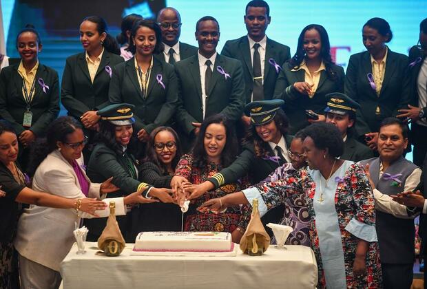 (Hello Africa) Ethiopian Airlines marks Int'l Women's Day with 6 all-women-functioned flights