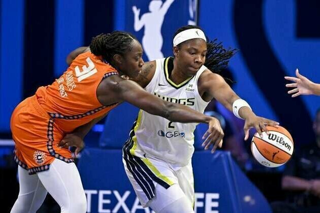 Sun emerge with win over Paige Bueckers-less Wings