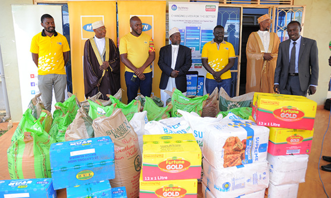 Eid-el-Fitr: MTN Uganda spreads love to Muslims Eid-el-Fitr: MTN Uganda spreads love to Muslims