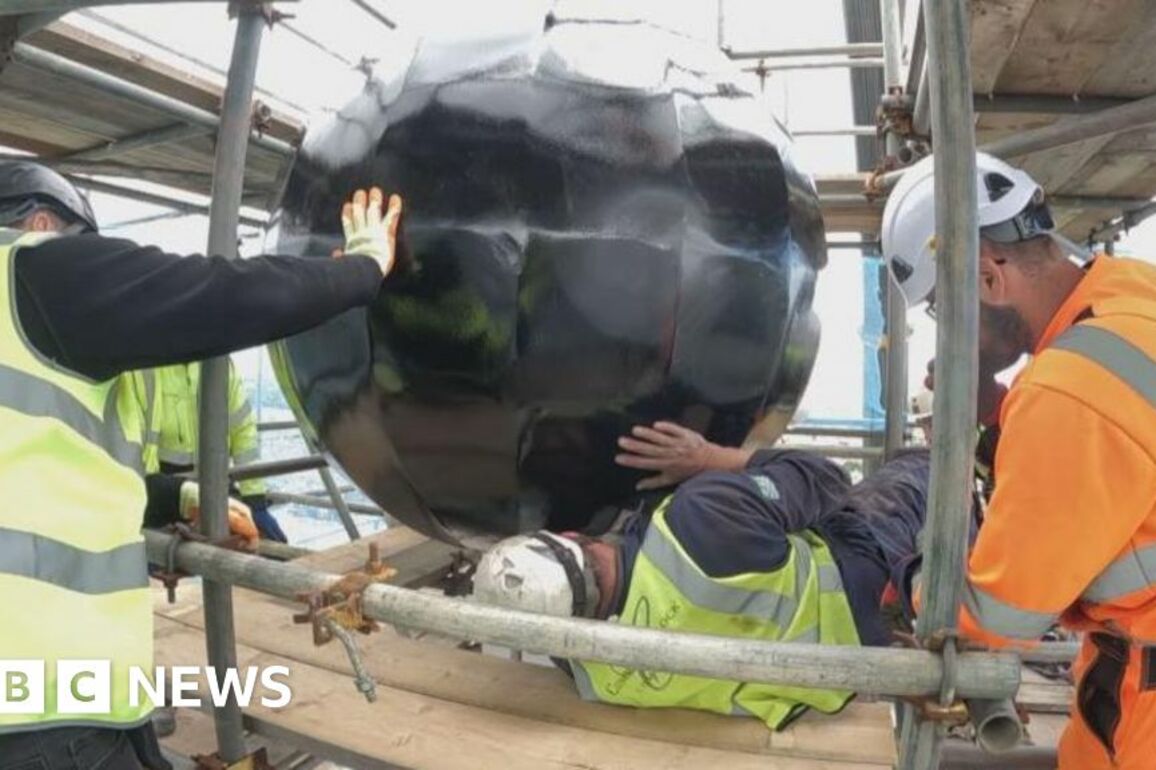 Iconic 19th century time ball back on Edinburgh's Calton Hill