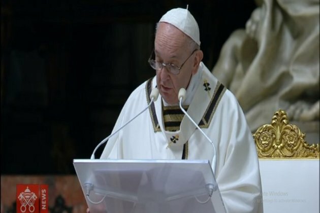 In a first, Pope Francis calls China's Uyghurs 'persecuted'