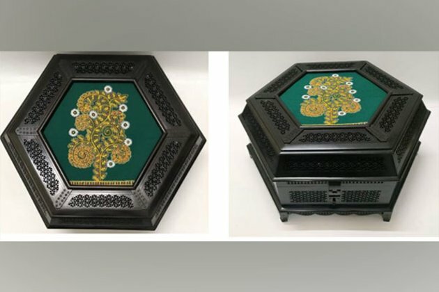 PM Modi gifts hand-carved box with Rogan painting to Japanese counterpart Fumio Kishida