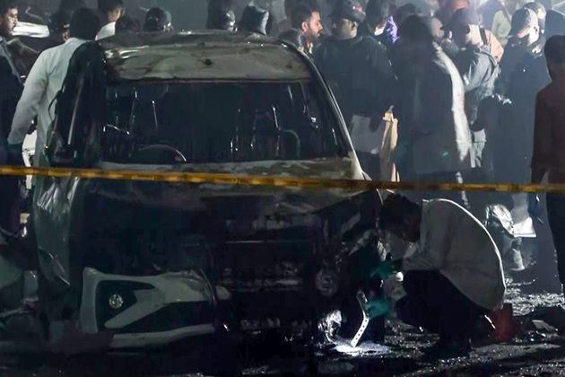 Delhi blast: "Samples will be taken to laboratory, everything will be known after examination," says FSL Officer