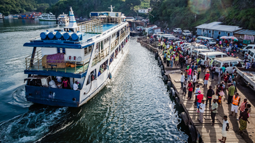 Lake Kivu before the war.