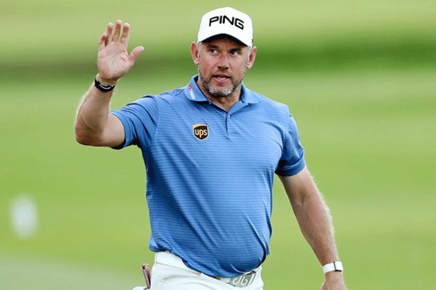 Westwood grabs Bay Hill lead as DeChambeau, Conners lurk
