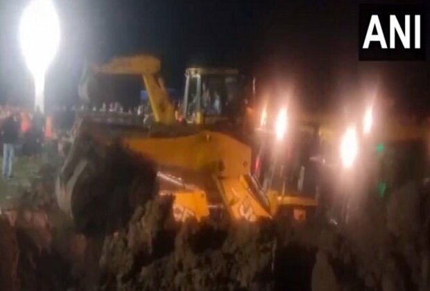 Madhya Pradesh: Rescue operation underway after five-year-old girl falls into 25-ft borewell