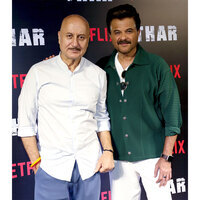 "Tere ghar ke samne ek ghar banaunga...": Anil Kapoor's playful birthday wish for neighbour Anupam Kher is pure friendship goals
