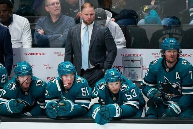 Banged-up Sharks aim to shed 'losing mentality' at Mammoth