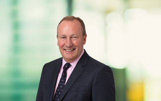 Columbia Threadneedle global CIO William Davies retires
