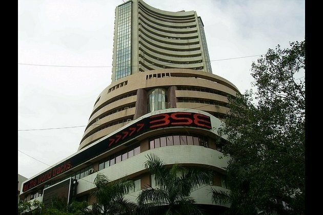 Equity indices slip further on weak sentiment