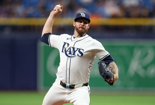 Rays place RHP Chris Devenski (knee) on 15-day IL