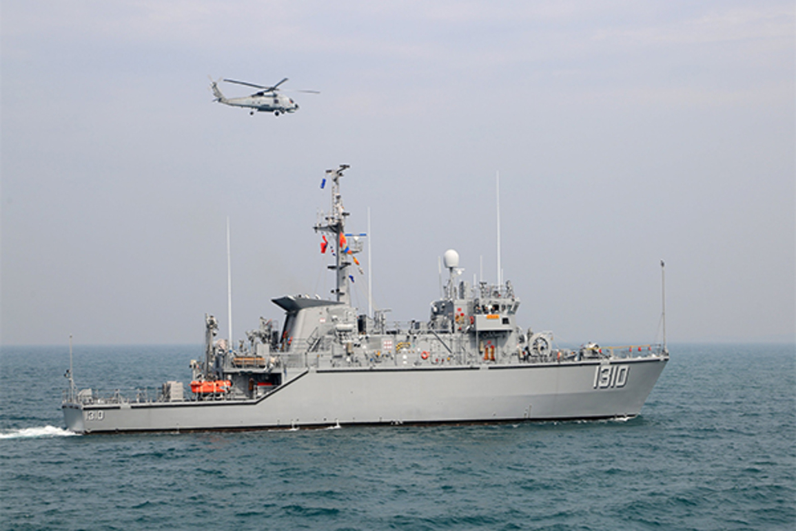 Taiwan detects 4 Chinese aircraft, 10 vessels near its territory
