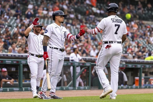 Tigers overcome starter's injury to beat Guardians, sweep DH