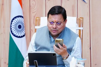 Uttarakhand CM Dhami interacts with citizens using CM Helpline-1905, directs officials to resolve problems