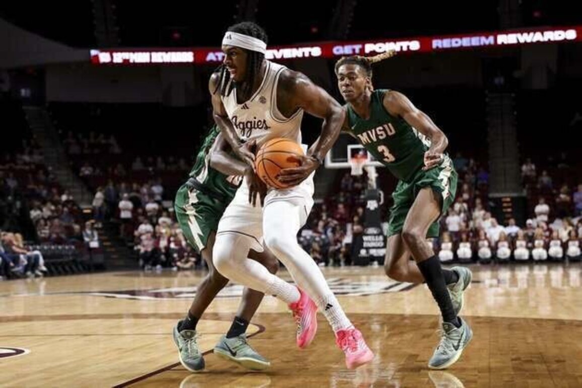 Texas A&M F Mackenzie Mgbako (foot) out for season