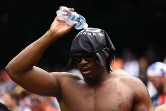 FIFA bans water bottles in stadiums in late reversal