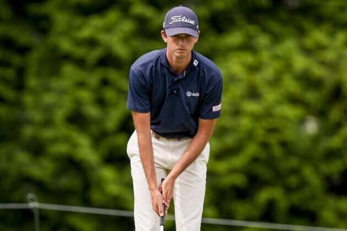 Elvis Smylie, Peter Uihlein tied for Riyadh lead heading to LIV's first-ever 4th round
