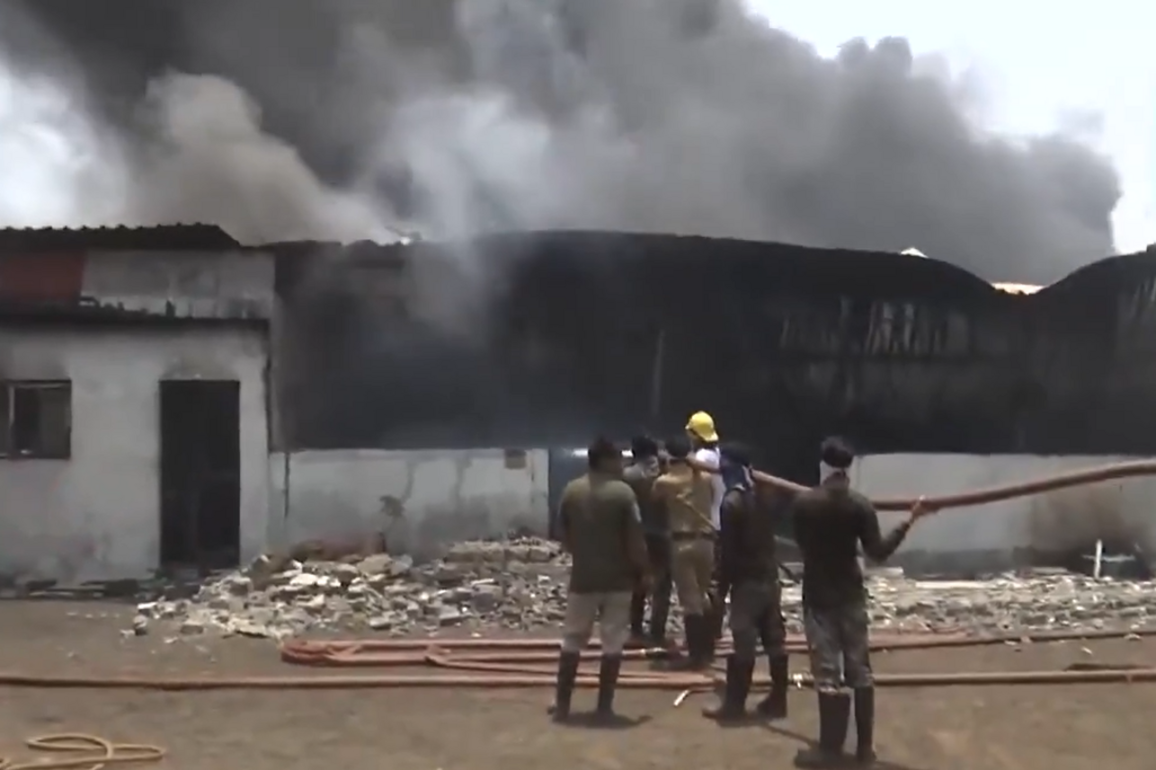 Chhattisgarh: Fire breaks out at Plastic Factory in Saddu
