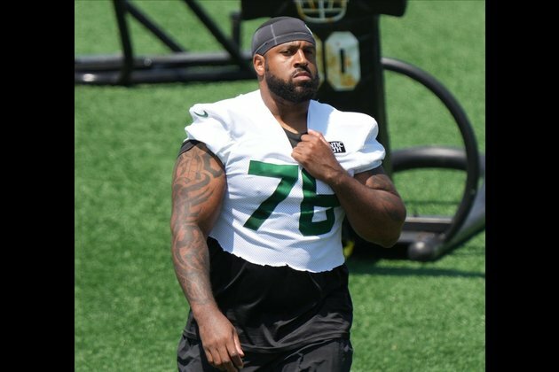 Jets downgrade LT Duane Brown to out vs. Patriots