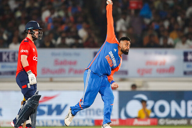 Varun Chakravarthy continues golden run against South Africa, ends 2025 by re-writing T20I record books