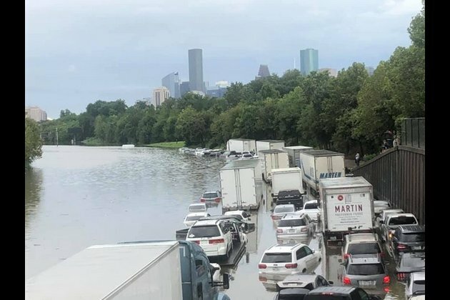 Heavy rains in Houston ahead of PM's 'Howdy, Modi!' address