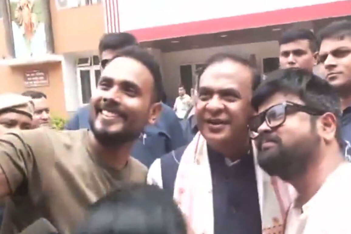 Assam caretaker CM Himanta Sarma greets locals, clicks selfies after meeting at RSS headquarters in Guwahati