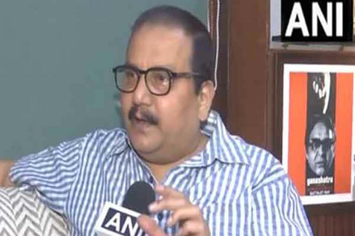 "Kitni jagah ye card kheloge, ghis chuka hai": RJD MP Manoj Jha takes swipe at BJP's allegations of "targeted attacks" on Hindus