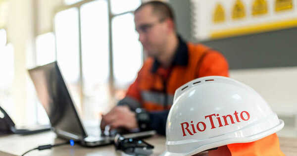 Activist tables motion on Rio Tinto&#39;s London listing