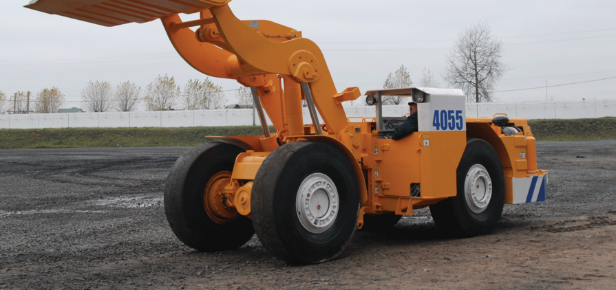 Belaz's MOAZ-4055 load-haul-dump unit