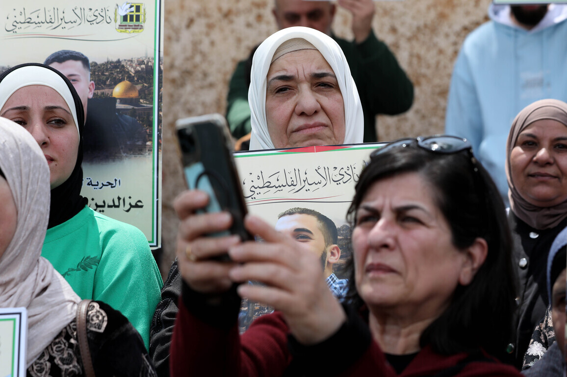 MIDEAST-NABLUS-PRISONERS' DAY-DEMONSTRATION