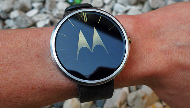 motorola smartwatches
