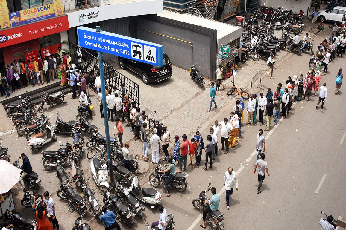 Kotak Mahindra Bank Q2FY26 consolidated profit at Rs 4,468 crore; Loan book, deposits show steady growth