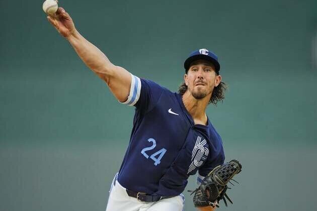 Rockies sign veteran RHP Michael Lorenzen