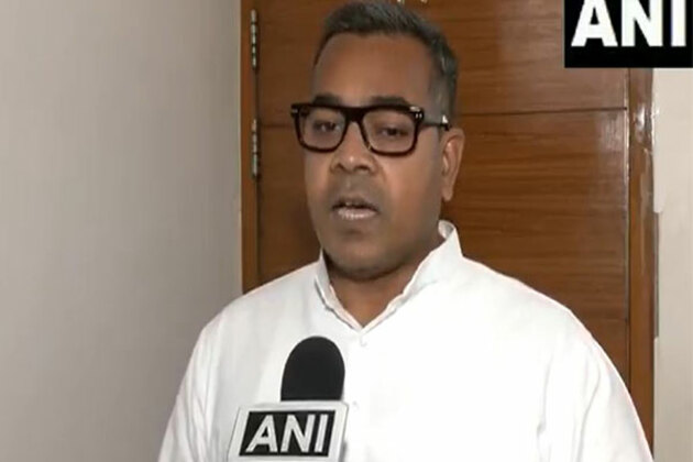"PM Modi's message against cowardice Pak terror act is sentiment of the entire country," LJP's Arun Bharti