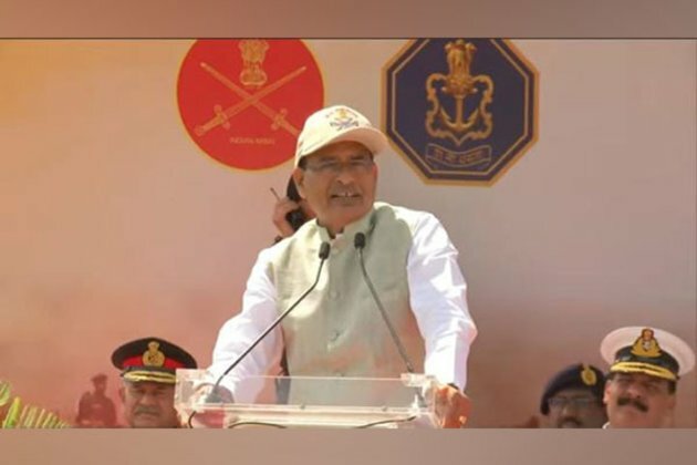 MP CM Chouhan inaugurates Army Fair in Bhopal