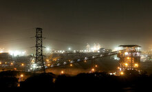 The Peña Colorada operations at night