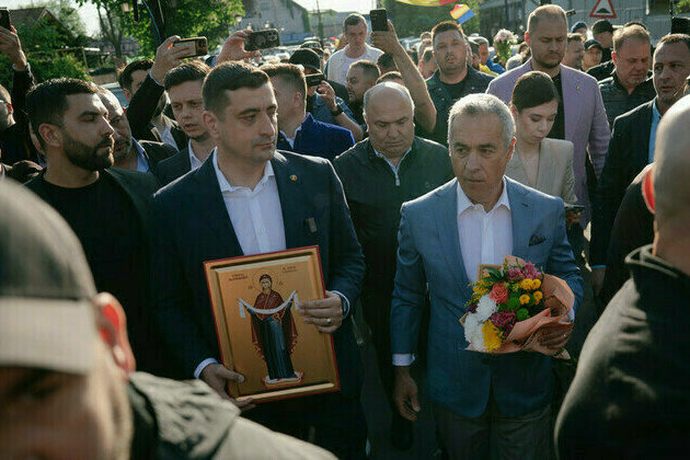 Romanian presidential election rerun kicks off