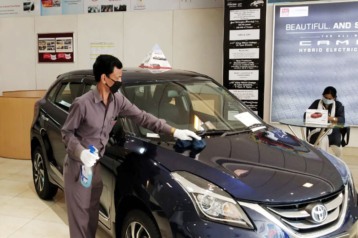 Indian automakers post strong sales in October, festive demand drives growth