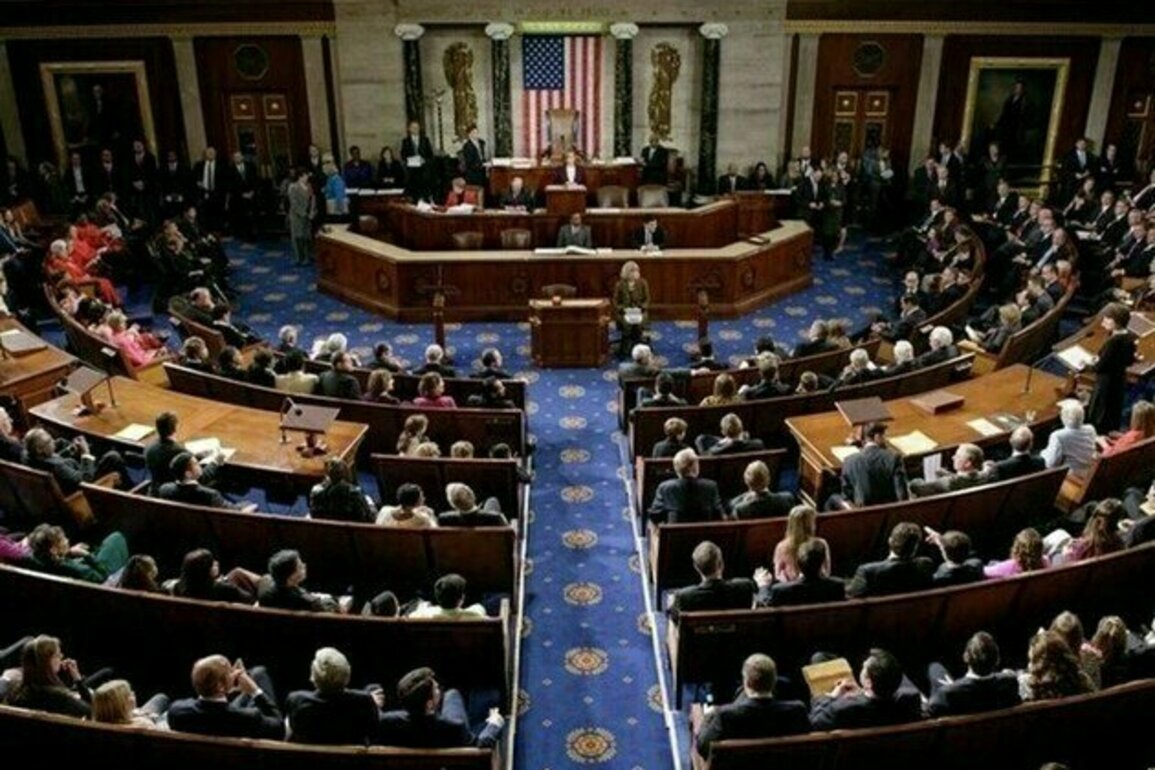 US House Republicans Set Up Tuesday Vote to Avert Government Shutdown
